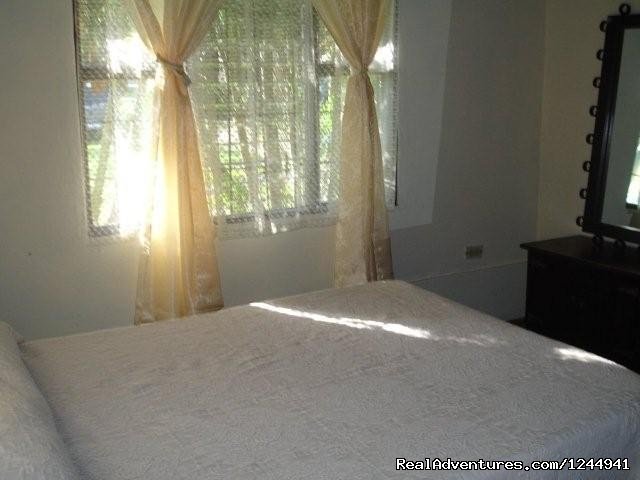 Bedroom Cottage 2 | Villa Rita Country Cottages | Image #10/15 | 