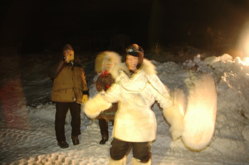Greeting John Baker | Iditarod Sled Dog Race Tours & Arctic Adventure | Image #18/25 | 