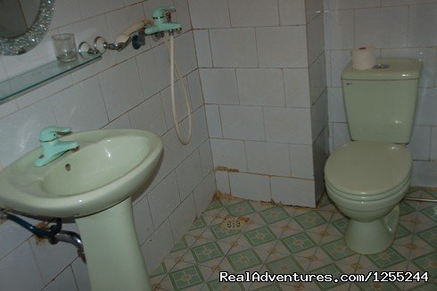 Toilet | Welcome to Hoang Ha Sapa Hotel. | Image #6/25 | 