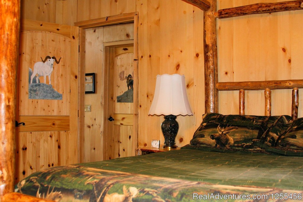 Captain Cook Lodge - Queen Bed Room | Unique Lodging and Exciting Adventures in Alaska | Image #24/26 | 