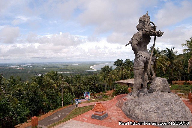 Another view Anjaneya Statue few meters from Uthradam Resort | Top luxury resort in Ezhimala, Kerala, India | Image #7/19 | 