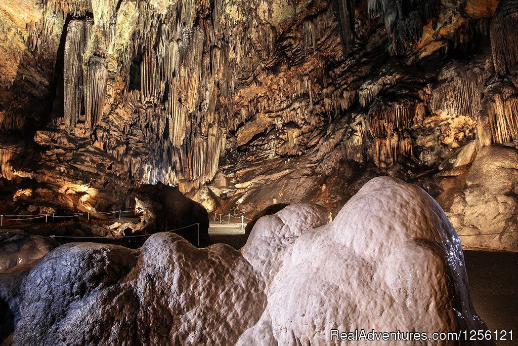Majestic Caverns | Image #4/12 | 