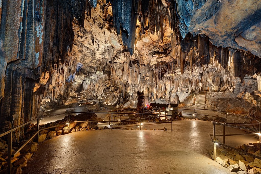 Majestic Caverns | Image #12/12 | 