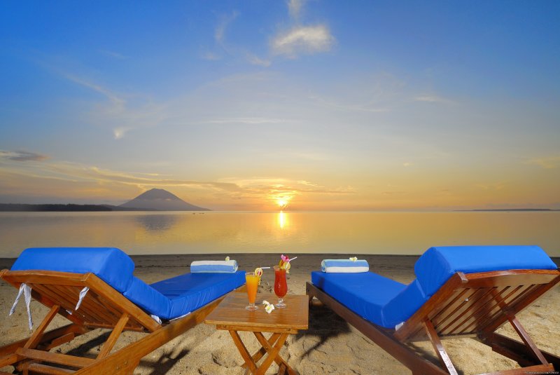 Sunset drinks | Romantic accommodation and incredible diving | Image #6/15 | 
