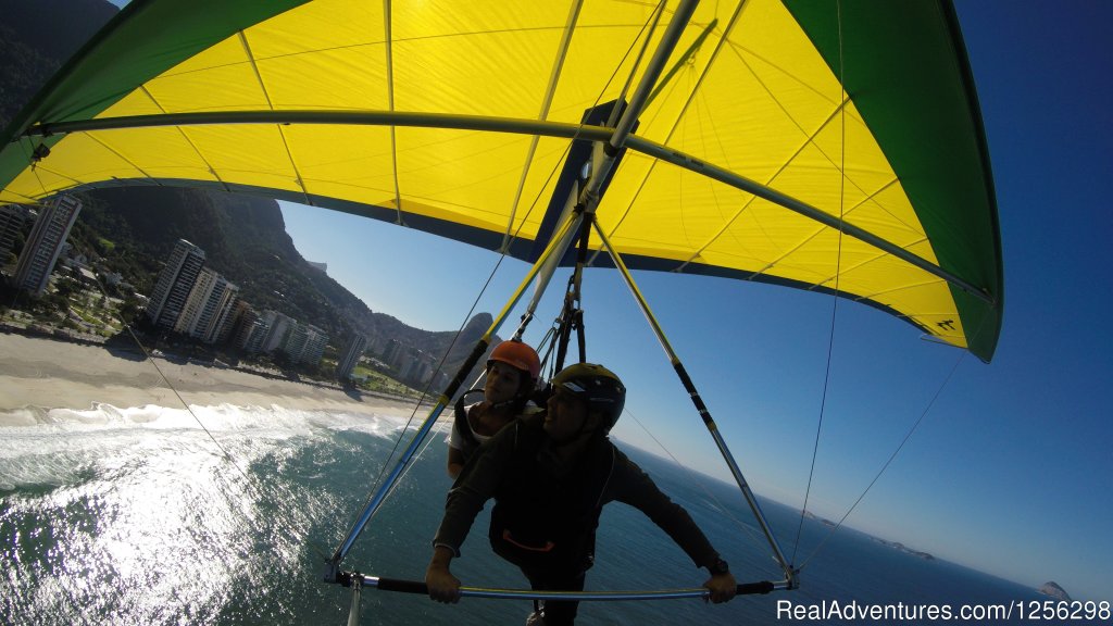 Ala Delta Rio de Janeiro | Hilton Fly Rio Tandem Hang Gliding | Rio De Janeiro, Brazil | Hang Gliding & Paragliding | Image #1/8 | 