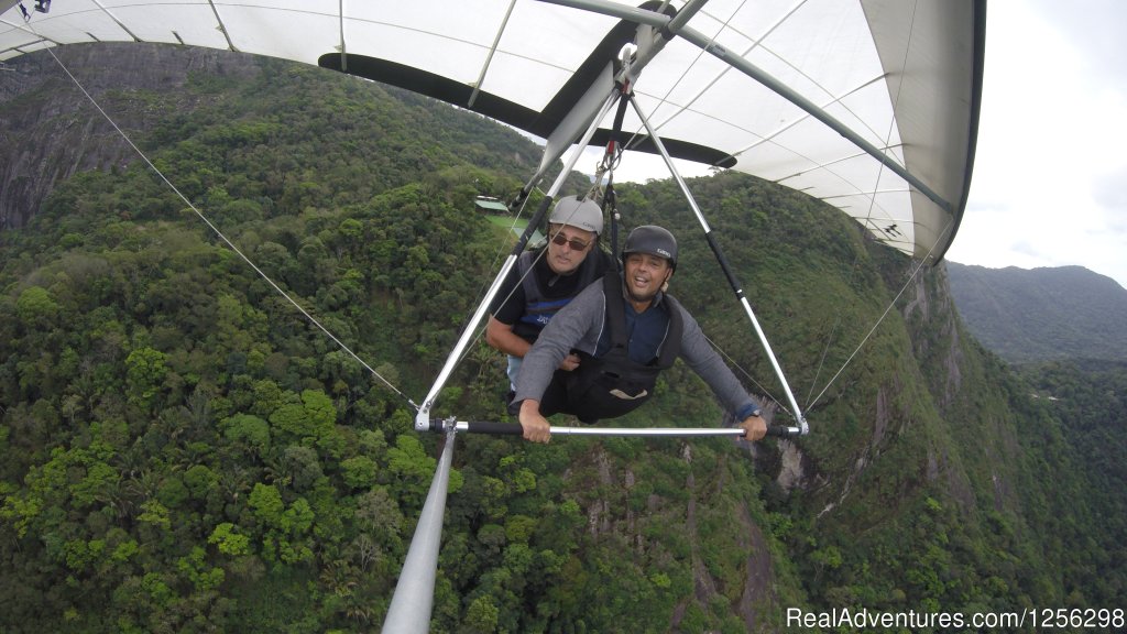 Instructores habilitados por la CBVL (Confederacion Brasilen | Hilton Fly Rio Tandem Hang Gliding | Image #5/8 | 