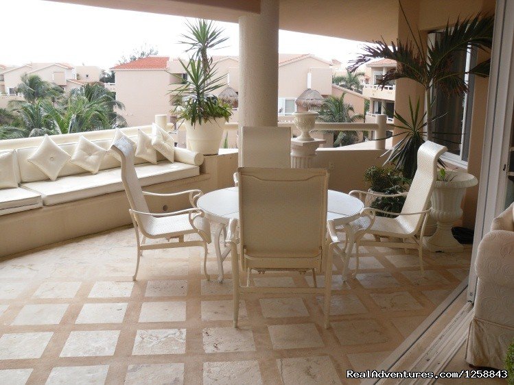 Villas del Mar luxury beachfront penthouse | Image #5/16 | 