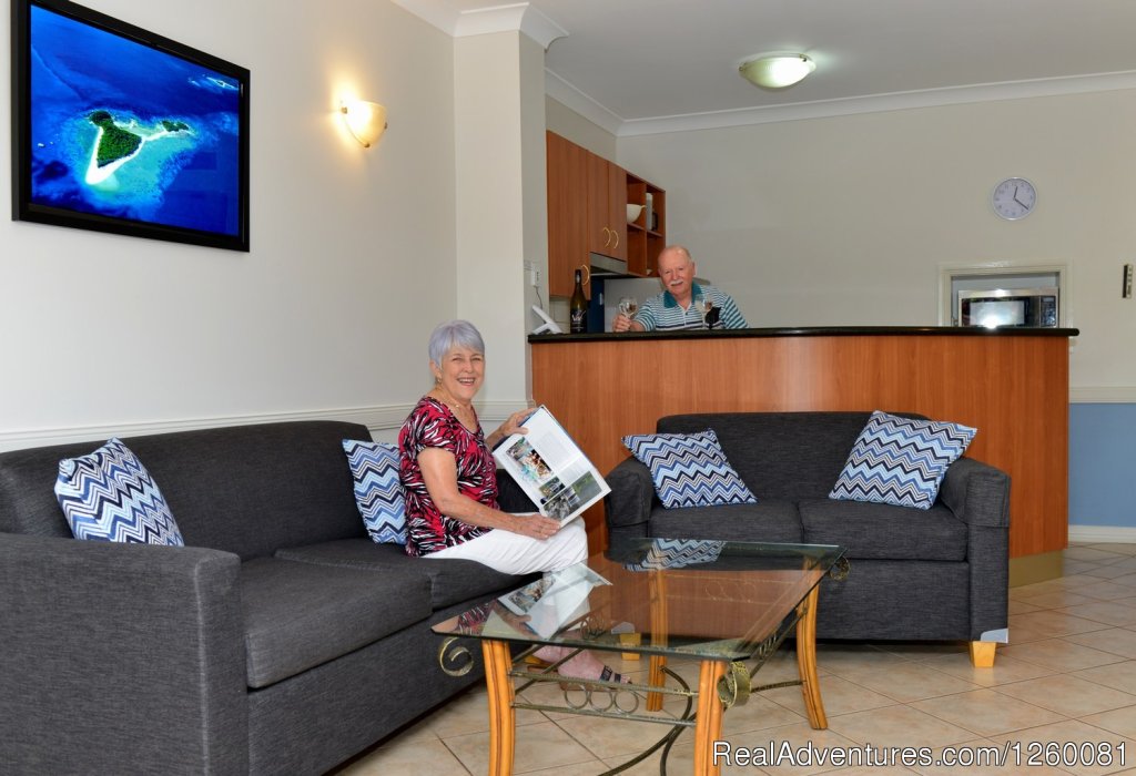 Waterfront Terraces Apartments Cairns | Image #2/4 | 