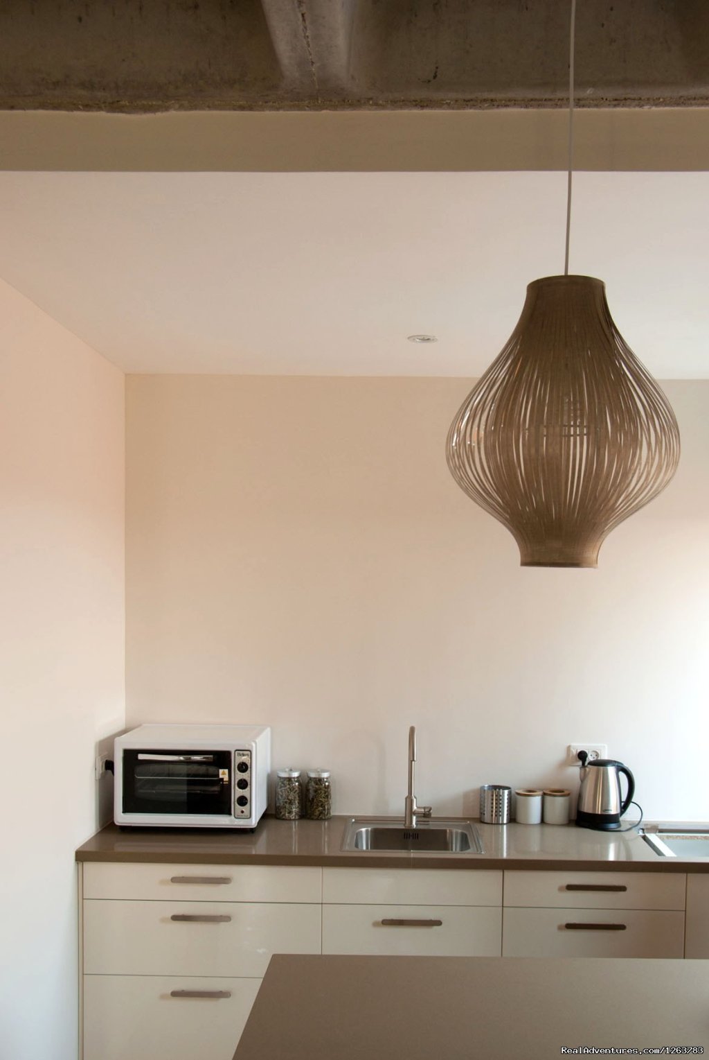 Basic Kitchen | Beautiful apartments in the heart of Tel Aviv | Image #2/6 | 