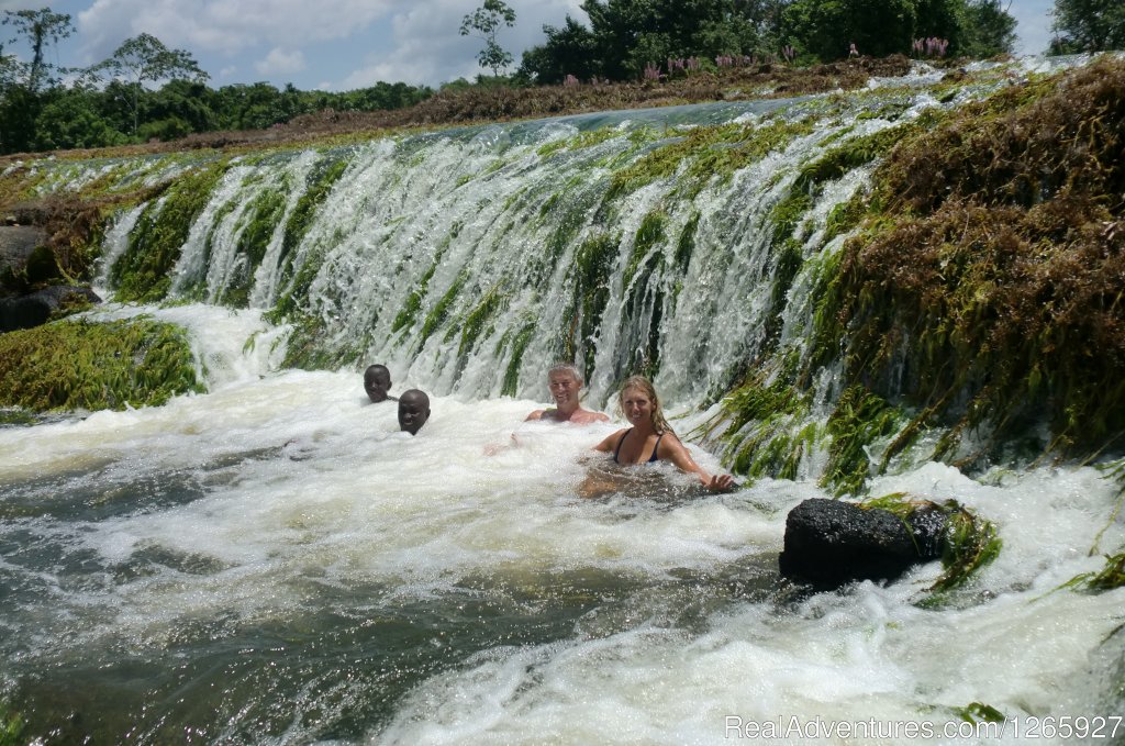 Natural Massages In The Sweetwater Rivers In Suriname | Suriname, a melting pot of cultures 12 days | Image #4/8 | 