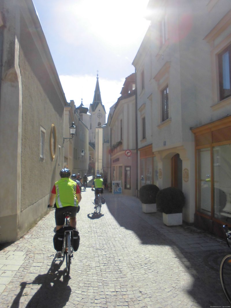 Austria: Passau to Vienna Bike - Freewheeling Adv. | Image #5/6 | 