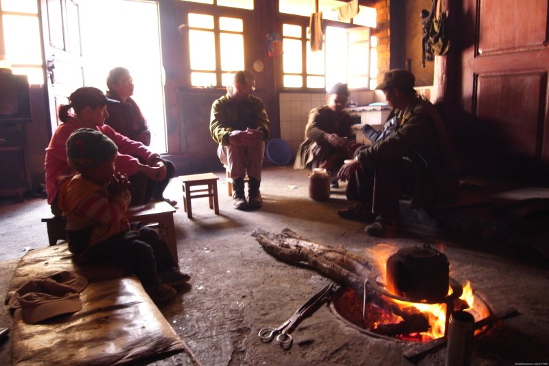 Yi ethnic village explore | Yoga and trekking in Yunnan in China | Image #4/5 | 