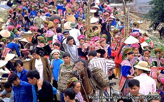 Sapa authnic market | Christmas and New Year in Vietnam (9 nights) | Image #6/8 | 