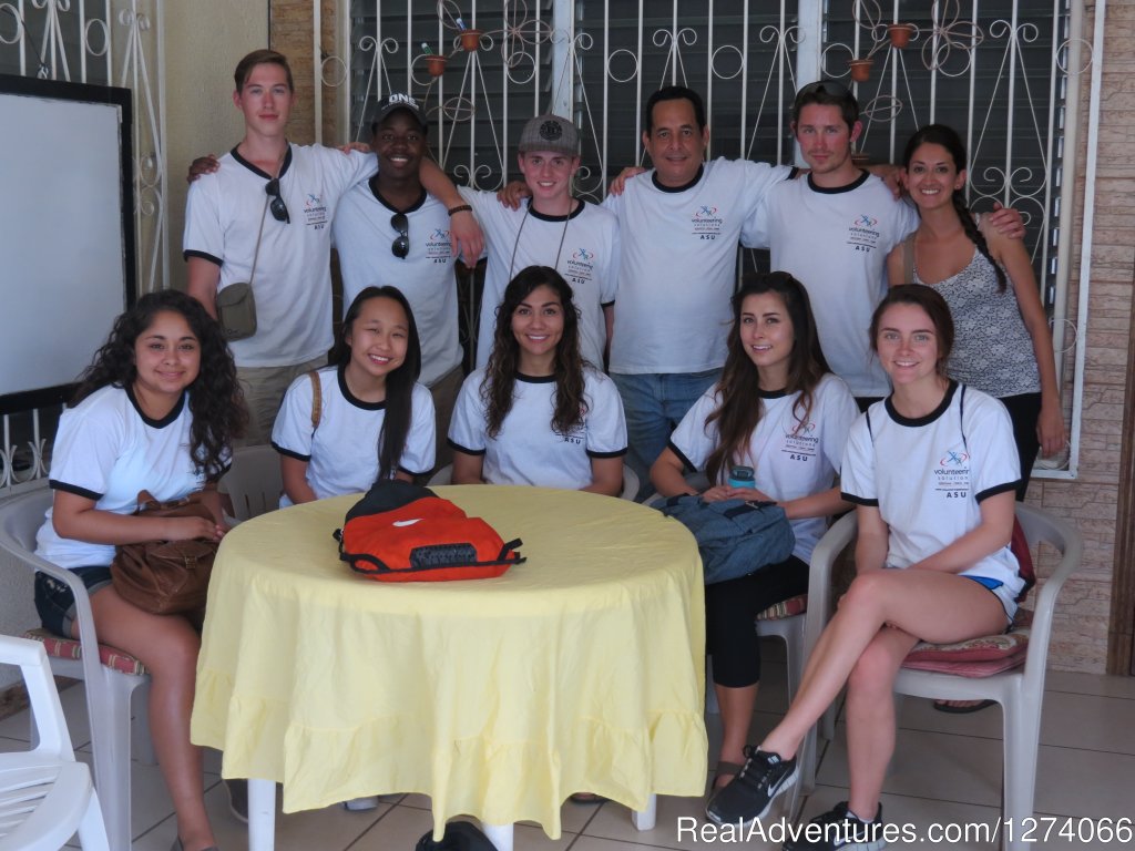 Group of Volunteers | Spanish Language School And Volunteer In Honduras | Image #25/26 | 