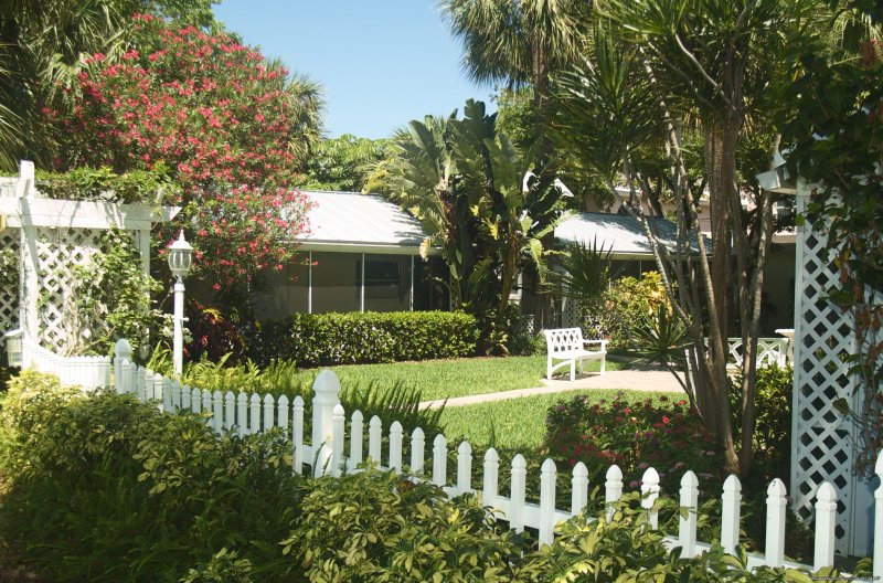 Lovely grounds | Cottages by the Ocean - Studios and 1/1 | Image #2/26 | 