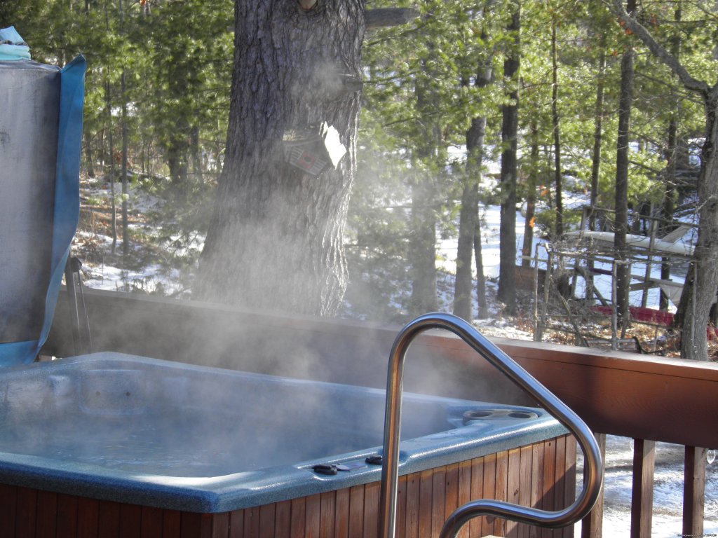 Outdoor Hot tub | Westwind Inn on the Lake A Four Season Resort | Image #6/15 | 