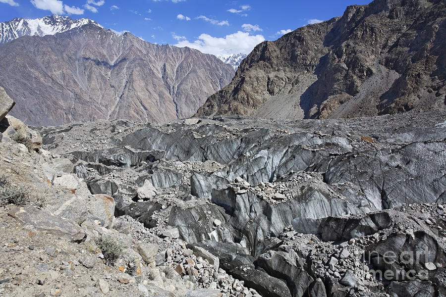 Ghulkin Glacier, Gojal Valley | Hunza Explorers | Abbottabad, Pakistan | Sight-Seeing Tours | Image #1/4 | 
