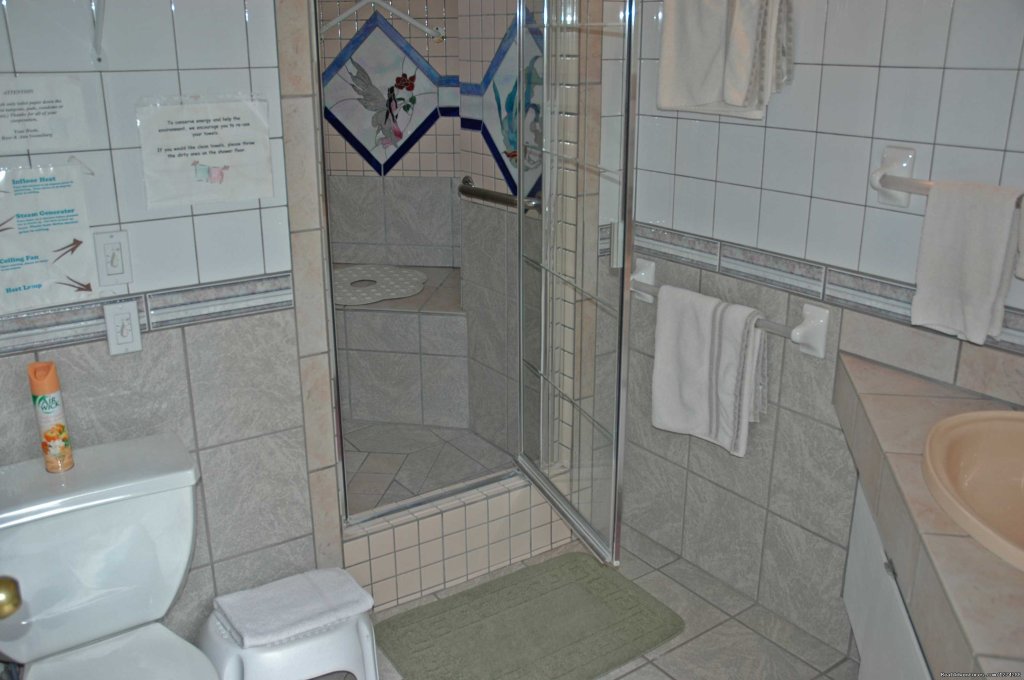 Tamarack Bathroom | Wasa Lake Guest House | Image #7/13 | 