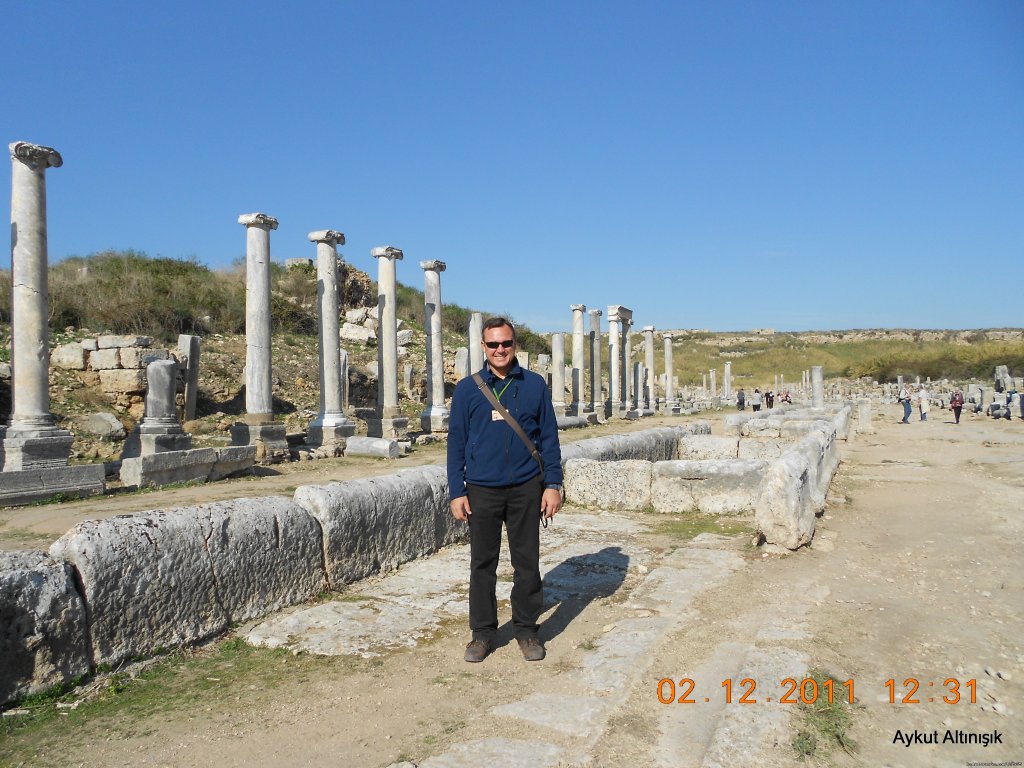 Perge Ancient city | Private Turkey Tour | Image #2/8 | 