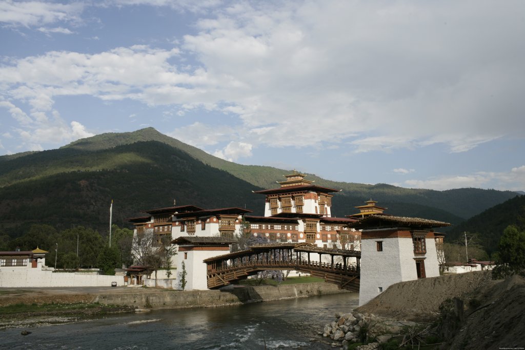 Cultural Tour | A and A Bhutan Tours and Treks | Image #5/5 | 