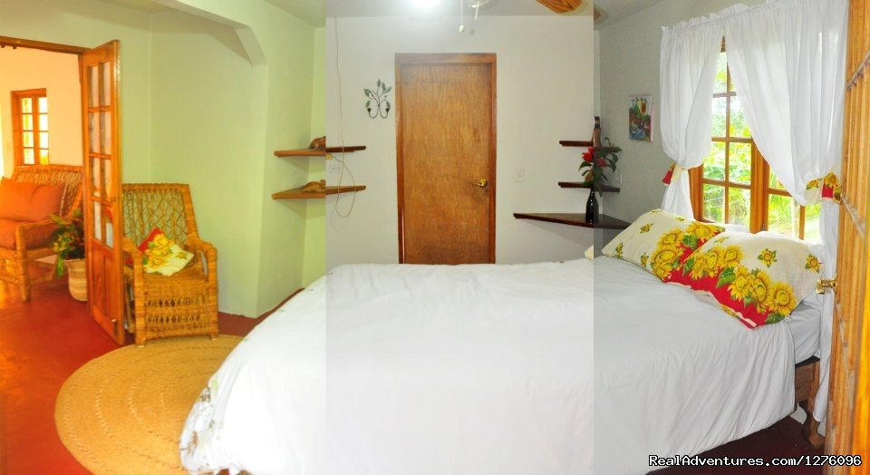 Baic Bedroom Decor | Villa Rasta | Image #2/12 | 