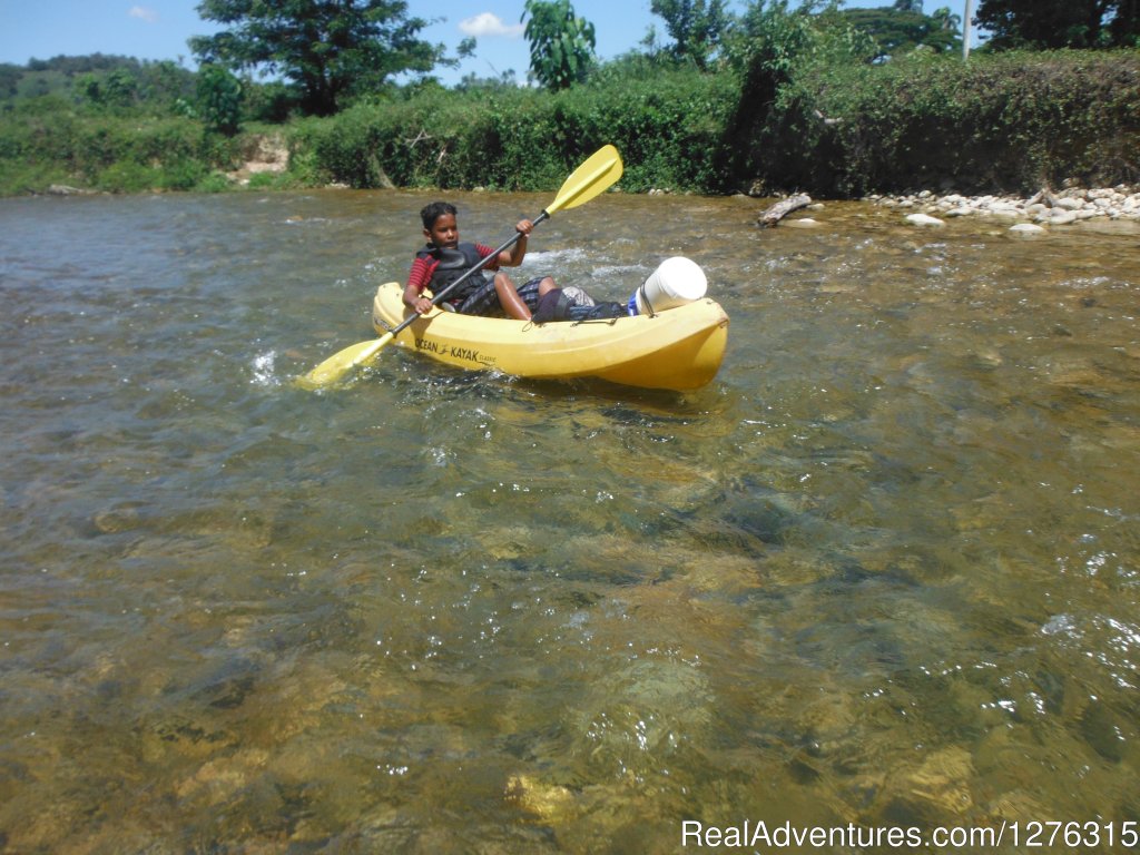 An excellent workout | Kayaking/Canyoning Adventures in the Dominican | Image #3/6 | 