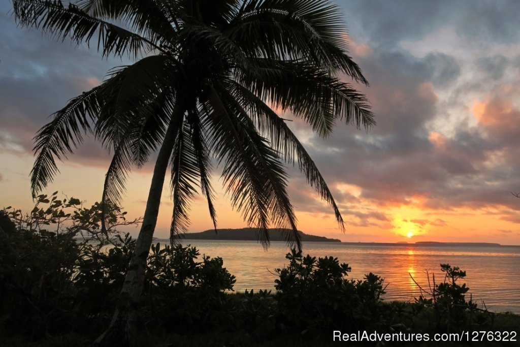 Tropical Sunset | Friendly Islands Kayak Company, Kingdom Of Tonga | Image #25/25 | 