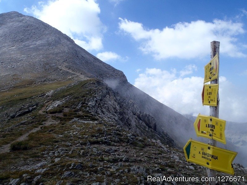 Towards Mount Vihren (2914 m) | Hiking in Bulgaria with a Private Guide | Image #9/23 | 