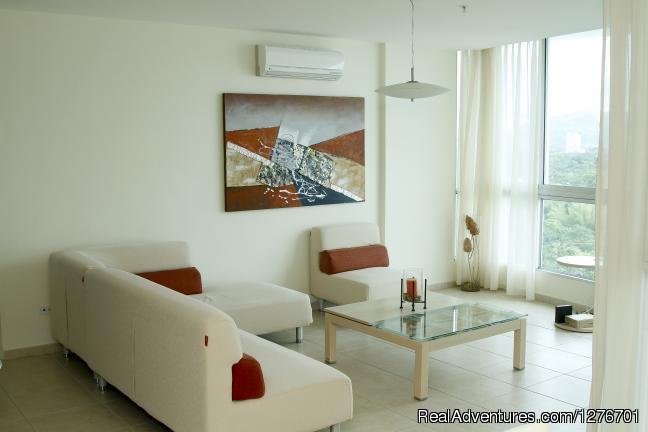 Living room | Coronado Bay Daily Rentals | Image #11/16 | 