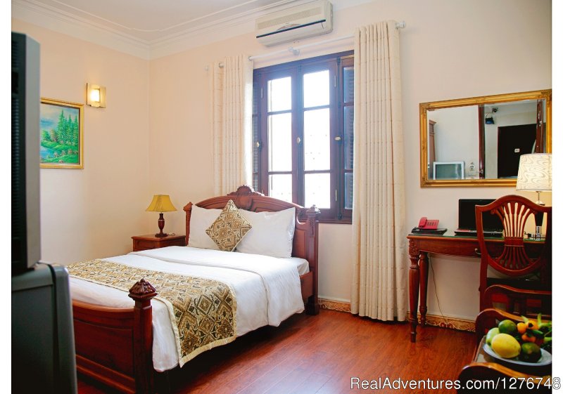 Superior with Window | Hanoi Serendipity Hotel - A great hotel in Hanoi | Image #13/20 | 