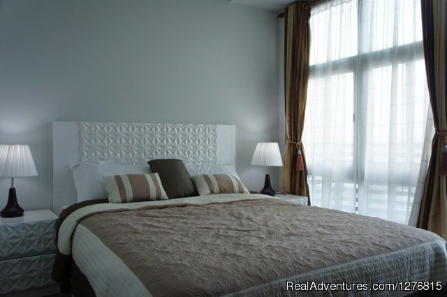 New Elegant 2 Bedroom Makati Condo | Image #3/26 | 