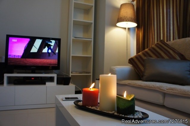New Elegant 2 Bedroom Makati Condo | Image #16/26 | 
