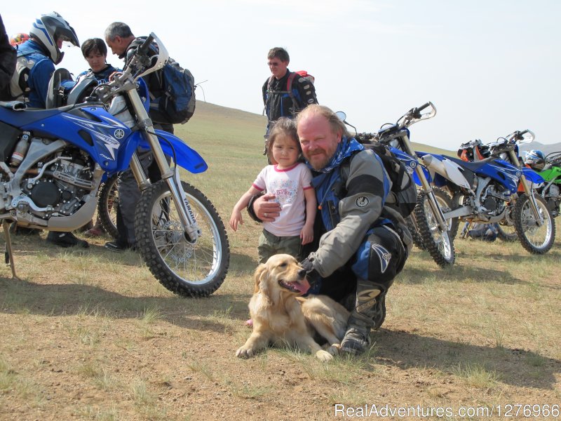 Family on the road | Motor cycles in Mongolia Outback Mongolia | Image #5/9 | 