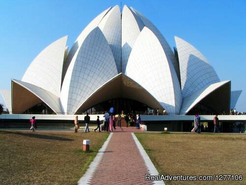The Lotus Temple - New Delhi | 15-Day Heritage & Culture Tour of India | Image #9/11 | 