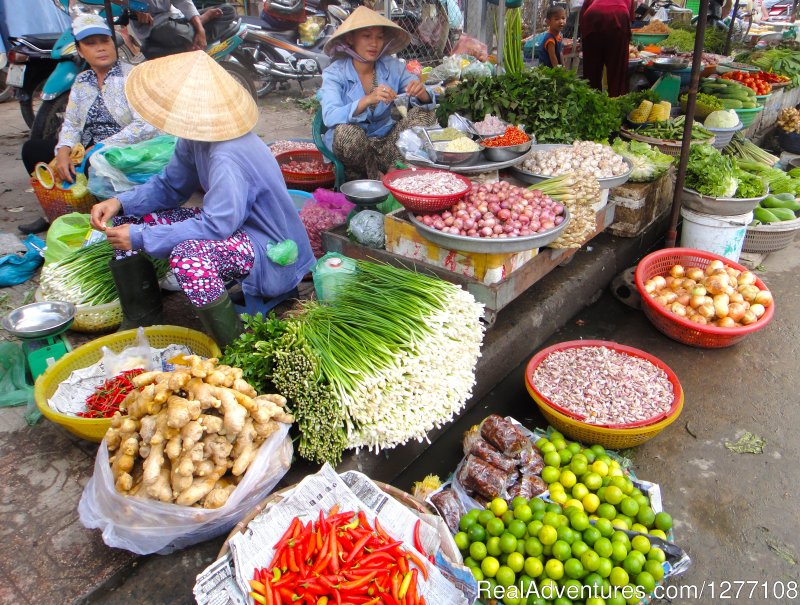 Ben Thanh Market | Good Morning Ho Chi Minh City | Image #7/10 | 