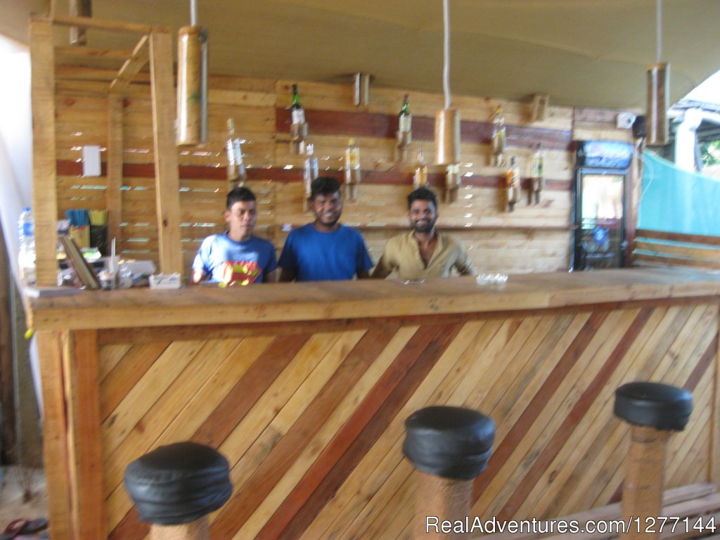 Bar | DucknChill-Agonda, Huts, Bar and Restaurant | Image #9/10 | 