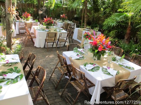 Old Town Manor Key West Garden Reception | Image #12/15 | Old Town Manor Weddings