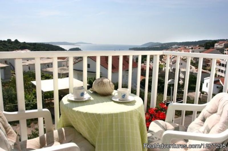 Balcony - Green Paradise apartment | Experience the magic of the Island Hvar | Image #24/25 | 