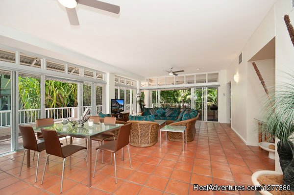 Balboa Apartments? | Port Douglas, Australia | Hotels & Resorts | Image #1/6 | 