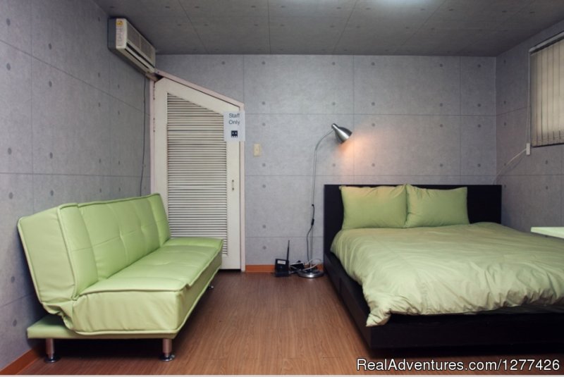 Single/Double Room | Blu Guesthouse?Seoul Korea | Image #4/4 | 