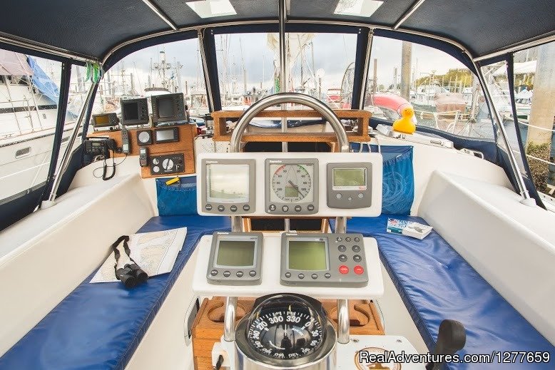 Huge Spacious All-Weather cockpit | Sound Sailing- Crewed Sailboat Charters in Alaska | Image #4/21 | 