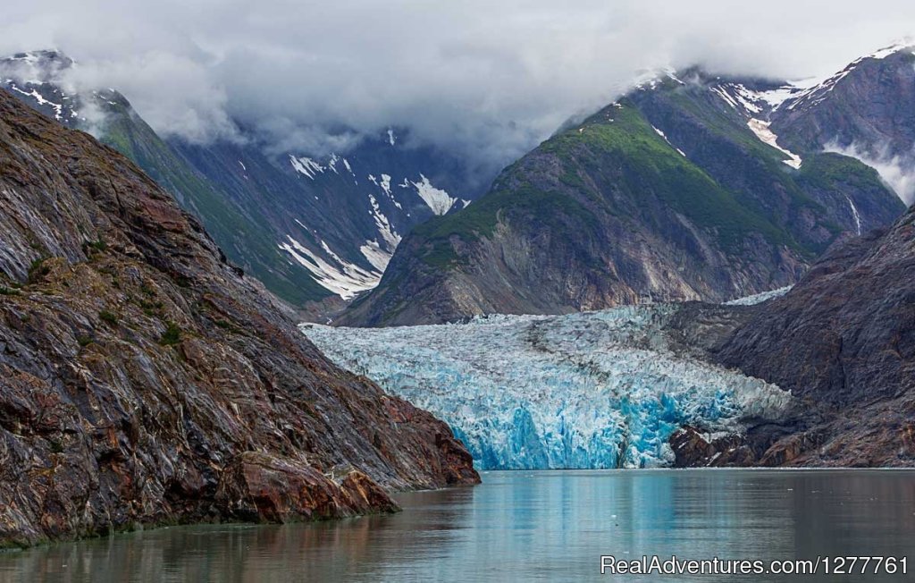 Deep into a Fijord | S.E. Alaska up and close on the 'Northern Dream' | Image #10/12 | 