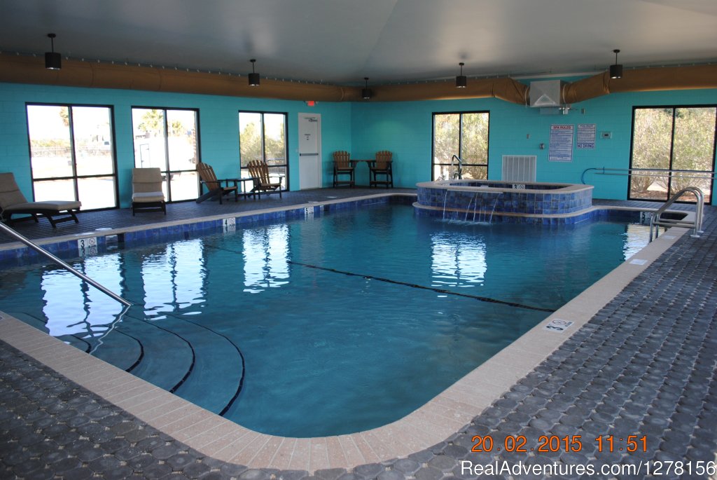 Year Around Pool and Spa | Buena Vista RV Resort | Image #4/12 | 