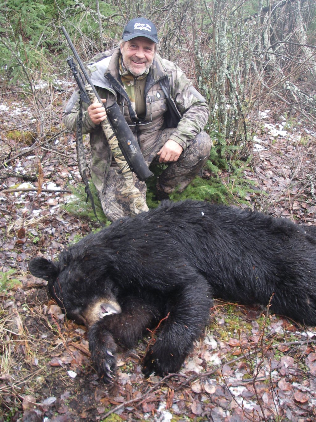 Excellent Alberta Black Bear Hunting | Image #8/8 | 