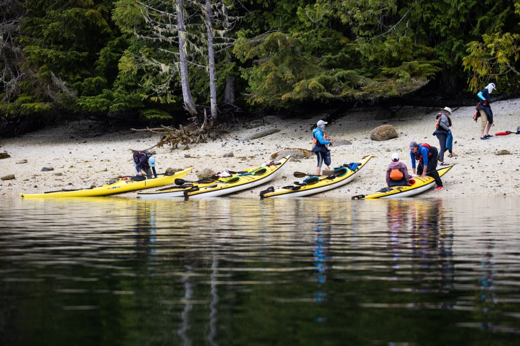 Kayaks On Beach In The Broughton Archipelago | Mothership Adventures | Image #2/6 | 