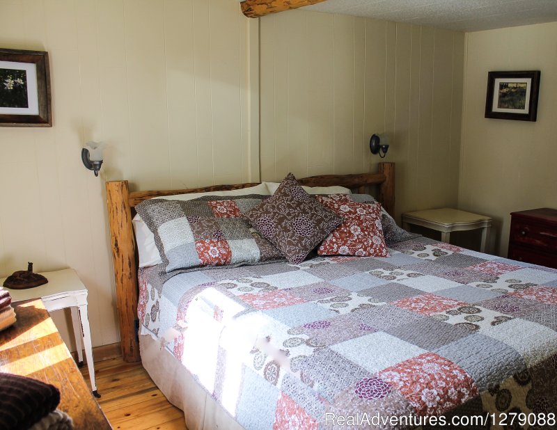 Aspen bedroom | Elk River Guest Ranch | Image #4/14 | 