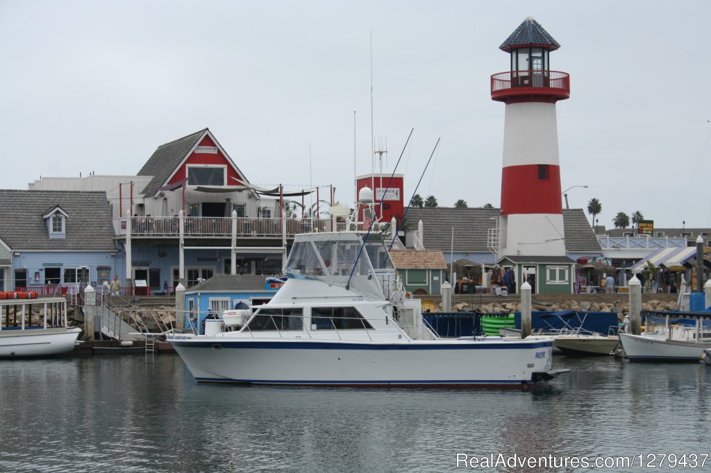 Lady Anglers | Pacific Venture Charter Service | Image #2/6 | 