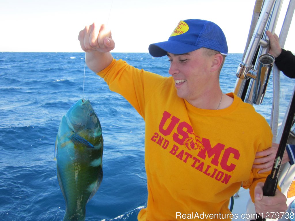 Tuna Wahoo Fishing Charters | Image #11/14 | 