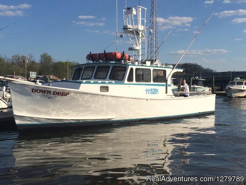 The 40' Down Deep Bull | Down Deep Sport Fishing Fleet | Keyport, New Jersey  | Fishing Trips | Image #1/20 | 