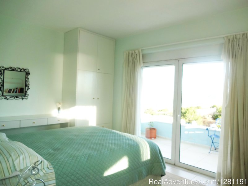 Phaedra bedroom | Romantic, luxurious gateway at Stargazer Villa | Image #25/26 | 